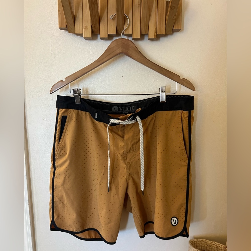 Vuori Men's Mustard and Black Board Shorts